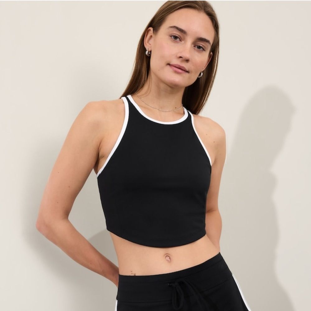 NWT Athleta Seabreeze Crop Bikini Top. Black/White.  Small. D-DD